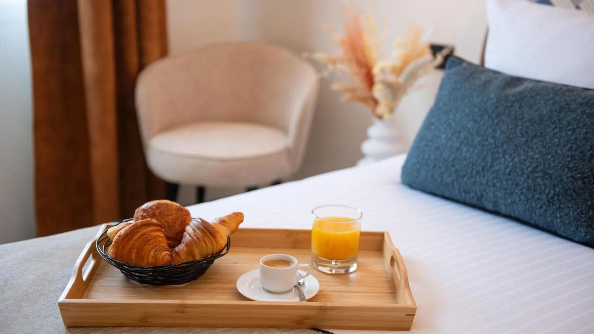 Otel Helussi Paris