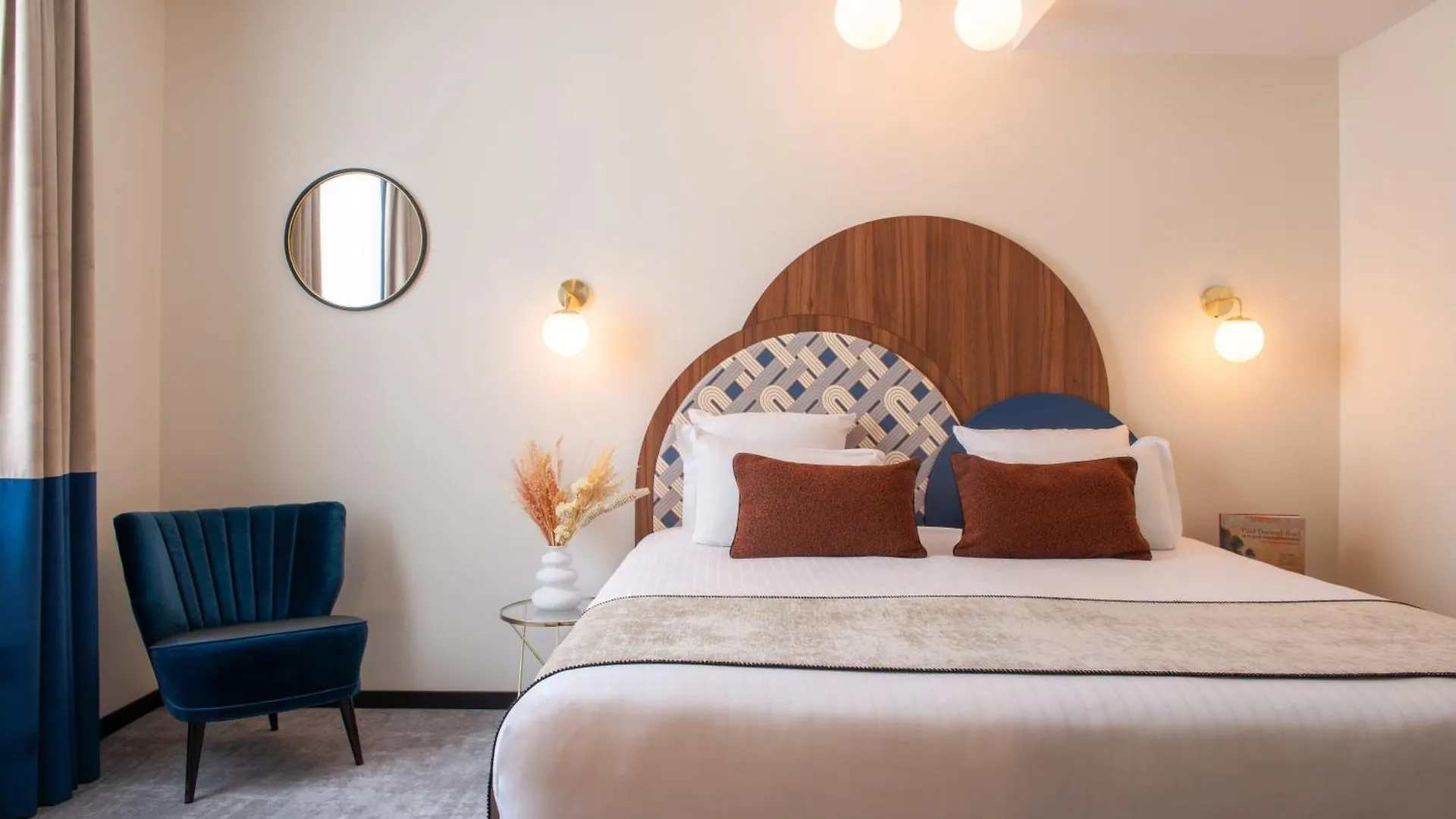 Otel Helussi 3*