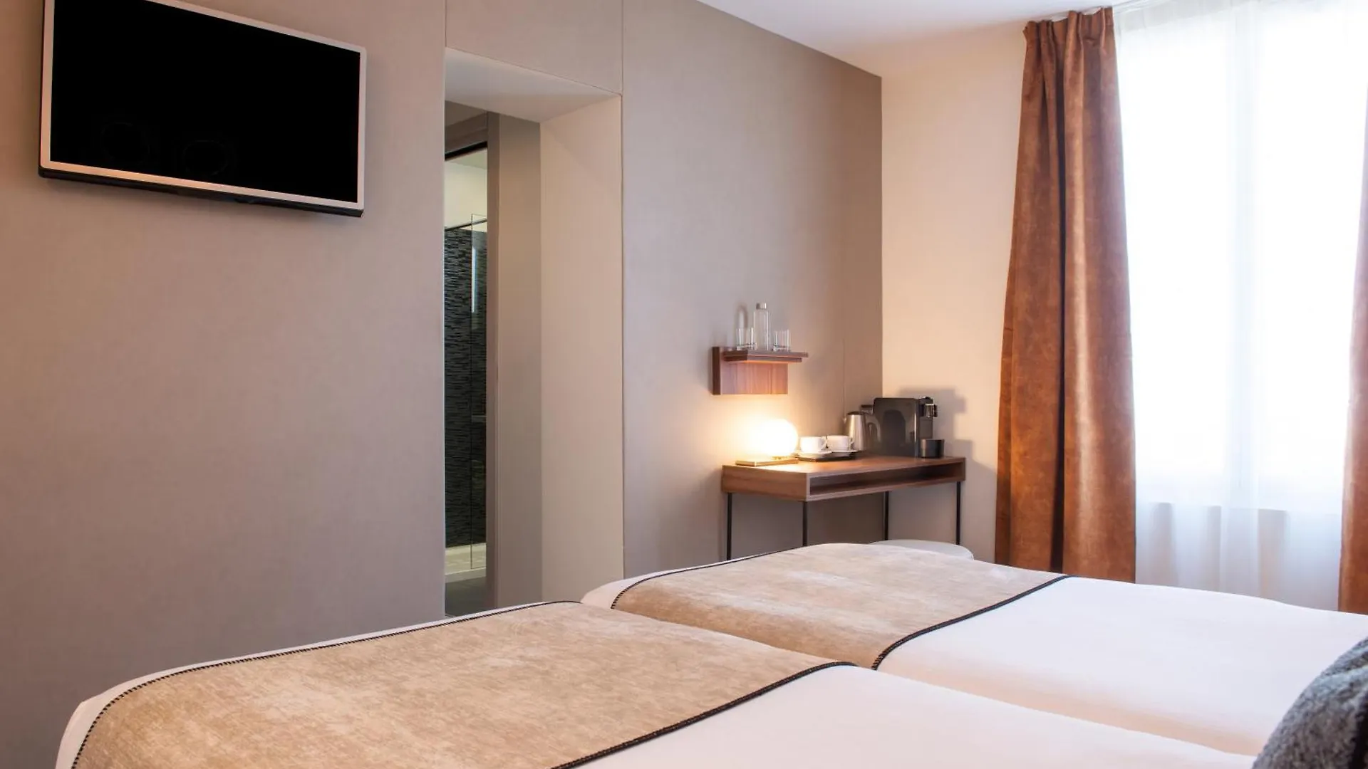 Helussi Hotel Paříž