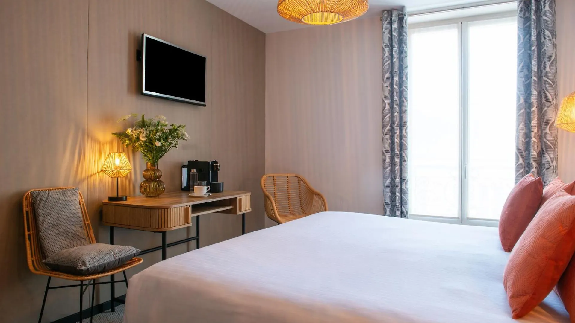 Hotel Helussi 3*