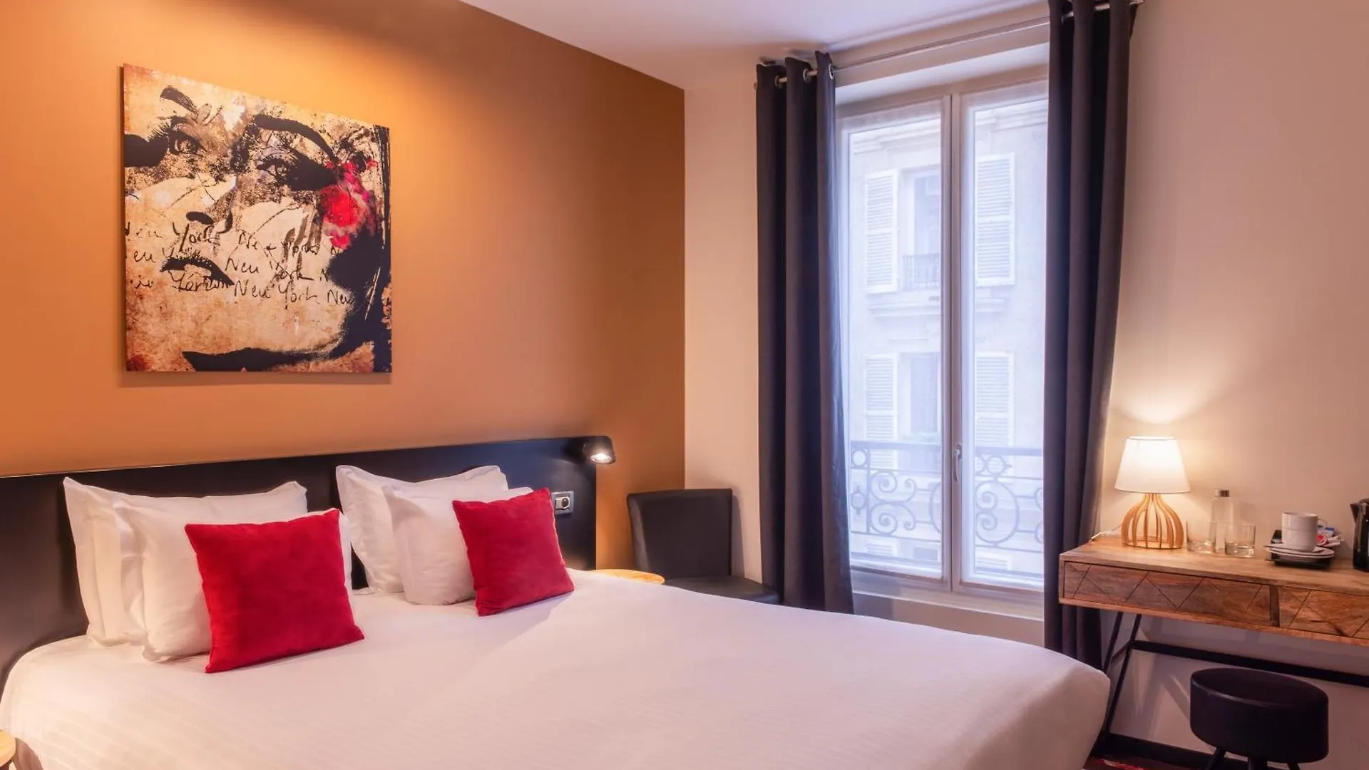 Helussi Otel