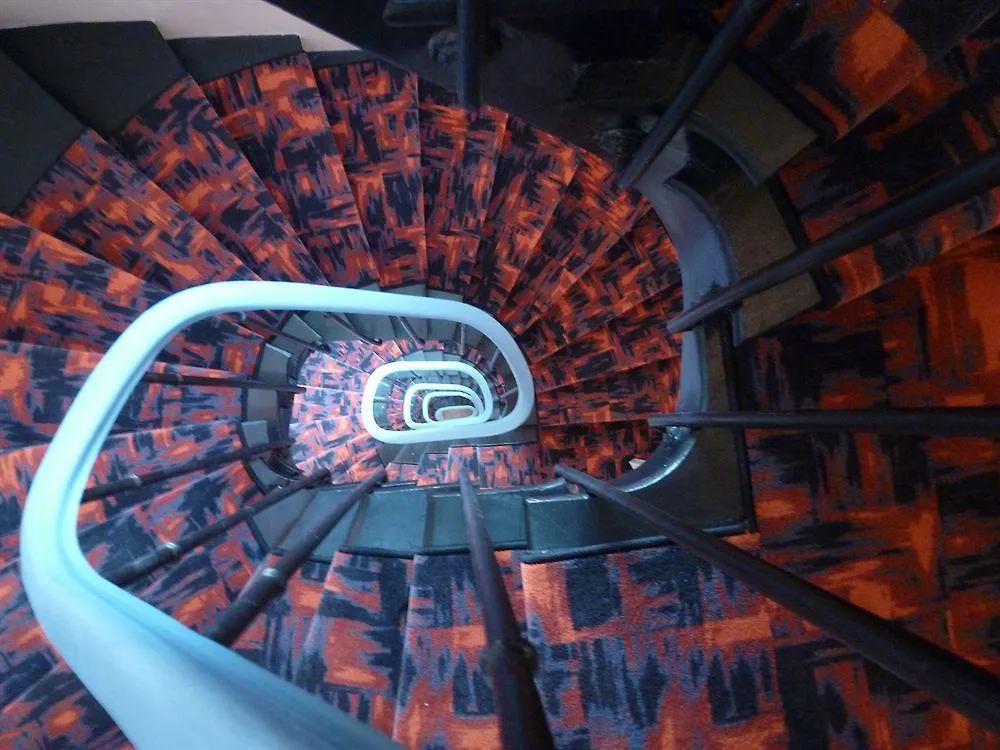 Otel Helussi
